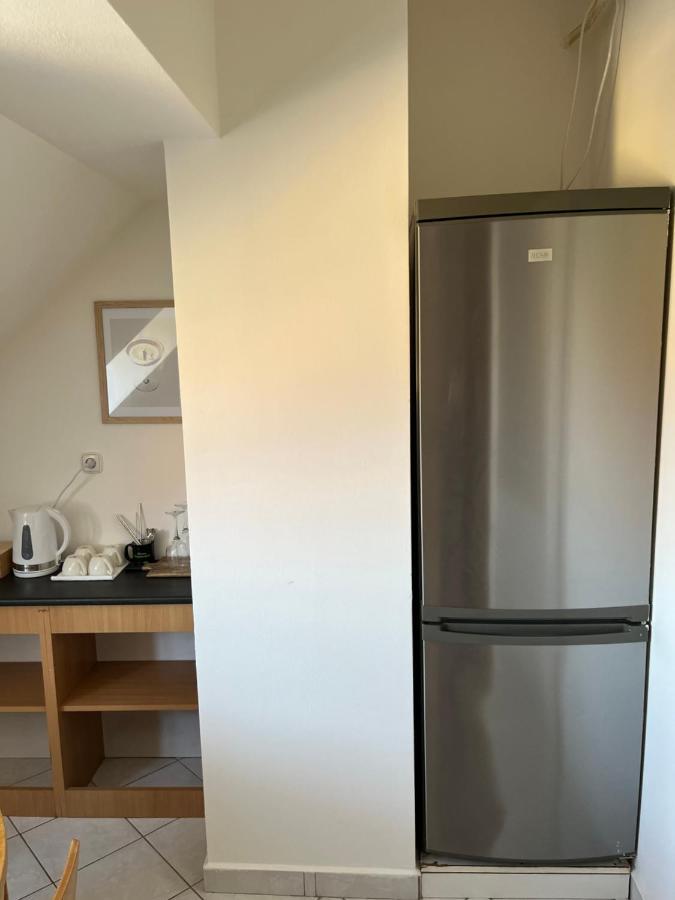Studio Loft Lägenhet Pécs Exteriör bild