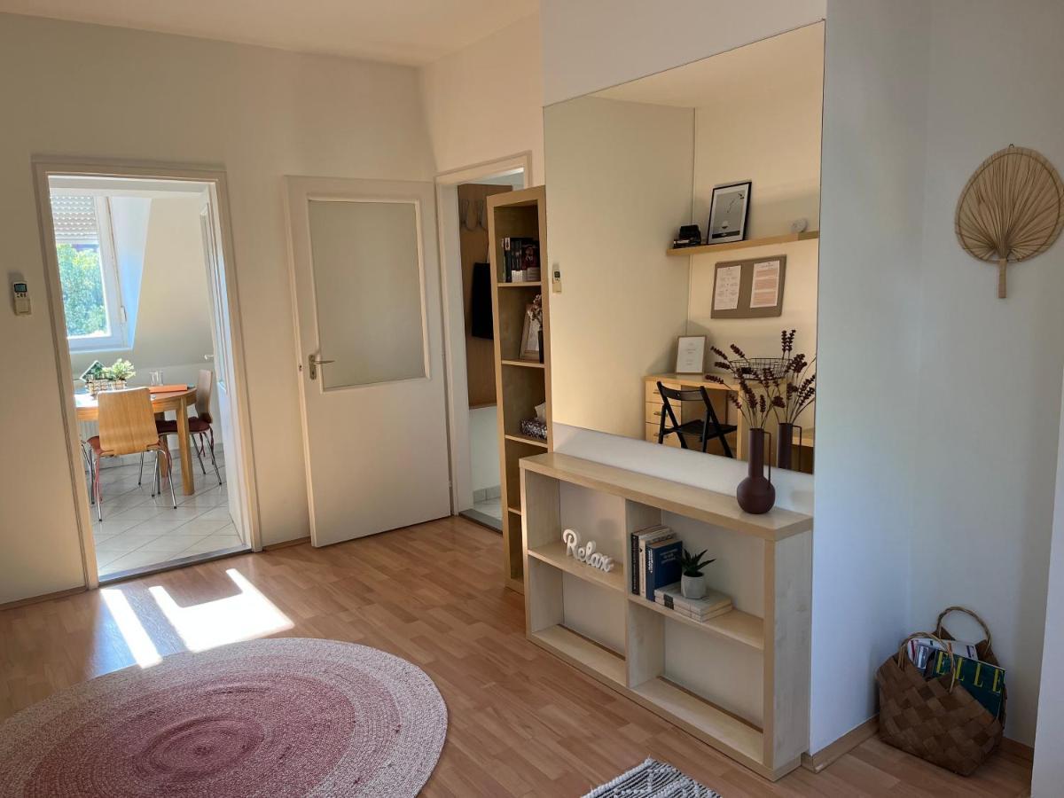 Studio Loft Lägenhet Pécs Exteriör bild